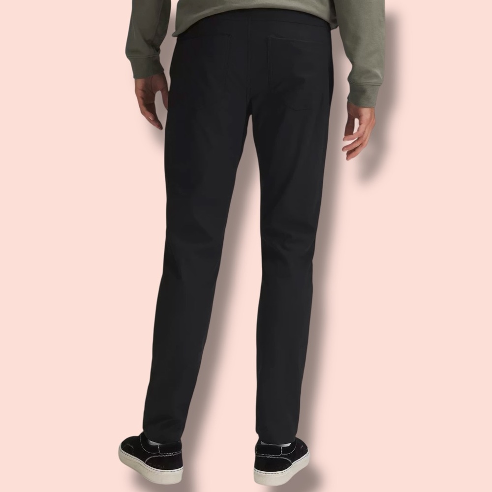 Lululemon Men’s Slim Fit Pants – Black – Size 32